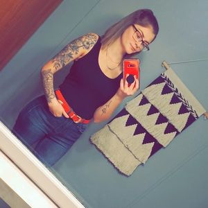 Meet your Posher, Megan